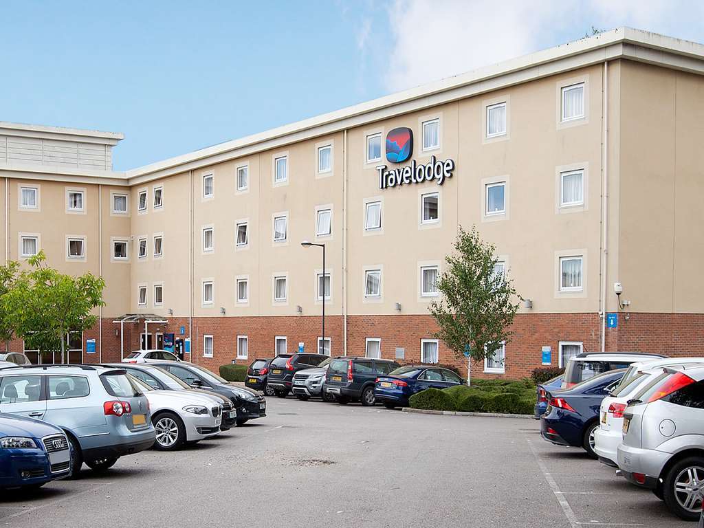 Travelodge Cheltenham Exteriér fotografie